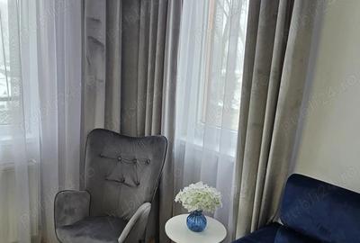 Apartament cu 2 camere decomandat în Tractorul - 1