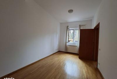 Casă cu 6 camere cu Teren 700 Mp în Iancu Nicolae - 5