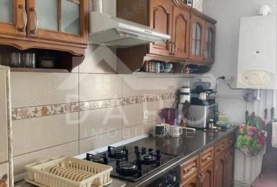 Apartament cu 2 camere decomandat în Tudor