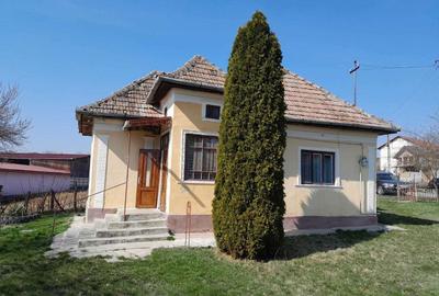 Casă cu 2 camere în Exterior Vest - 3