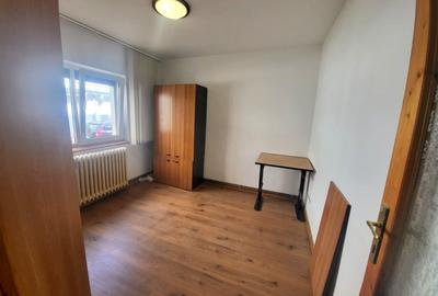 Spatiu de birou - 4 camere, 70 mp - Ultracentral, zona Palas - 15