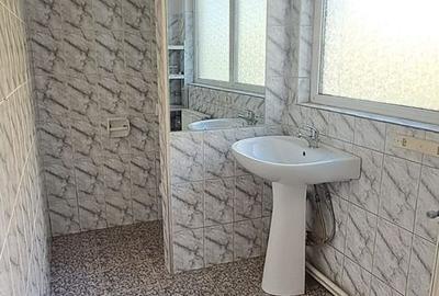 Spațiu comercial, de 140 mp, în Drumul Taberei - 10