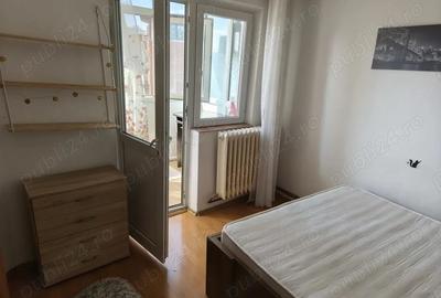 400 euro!Ap 2 cam decomandat in Podul de Fier - 2