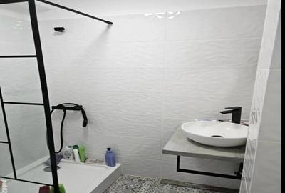 Mobilat si renovat!!!! Garsoniera 5 minute de Medicina - 2