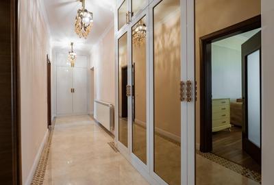 Statiunea Mamaia- Apartament 6 camere 517mp, mobilat-utilat complet Statiunea Mamaia- Apartament 6 camere 517mp, mobilat-utilat complet - 31