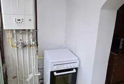 Apartament cu 2 camere decomandat în 1 Mai - 1