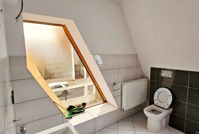 Casa High-Tech, cu design futurist, Piatra Neamt - 8