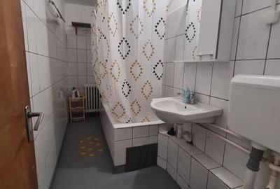 Garsonieră decomandată, mobilată în Văcăresti - 7