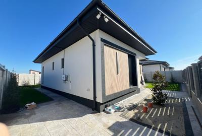 Casa individuala - 4 camere - 2 bai - la 10 min de RATB - 3