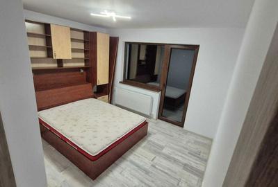 Apartament cu 3 camere decomandat în Central - 2
