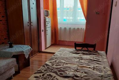 Inchiriez apartament o camera - 5