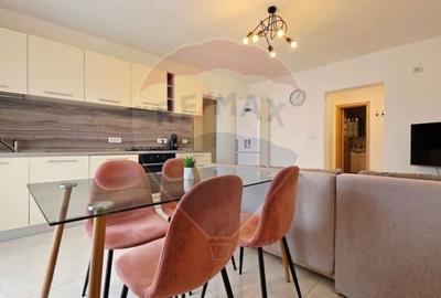 Apartament cu 3 camere si loc de parcare de inchiriat zona AFI - 1