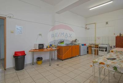 Cladire de inchiriat - 24 de camere | Ideala pentru muncitori | - 5