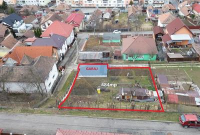 Teren de 484 mp, în Central - 2
