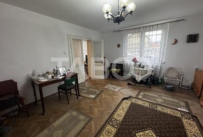 Casă individuală cu 3 camere cu Canalizare în Trei Stejari - 5