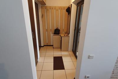 Tomis III- 2 camere 60mp, mobilat-utilat, gaze, parcare, termen lung-450euro - 8