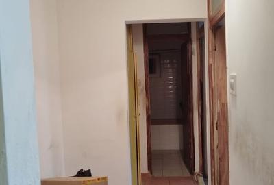 Apartament cu 3 camere decomandat în Mărășești - 11
