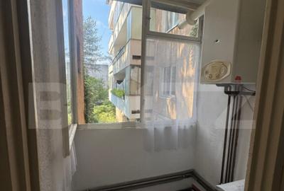 Apartament 2 camere de inchiriat Cornisa, la 2 pa?i de - 10