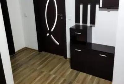 Apartament cu 2 camere decomandat în Uverturii - 1