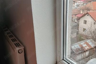 Vand apartament cu trei camere in Matasari proprietar 29 900 euro - 2