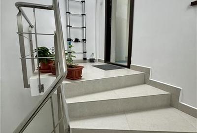 Apartament cu 3 camere decomandat în Dacia - 12