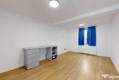 Casă cu 7 camere cu Teren 249 Mp în Colentina