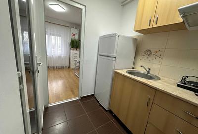 Soarelui | 1 Camera | Disponibila imediat | Centrala proprie | Renovata complet - 3