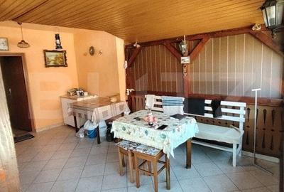 Casa traditionala cu 3 camere, teren mare si gradina in Bardesti - 14