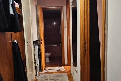 Apartament 3 camere situat pe Mihai Bravu- zona Dimitrov - 10