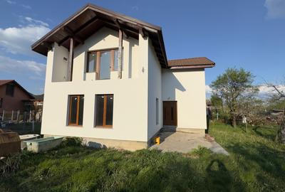 Casă cu 4 camere în Cicârlău - 3