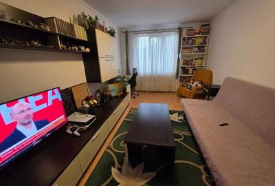 Apartament cu 2 camere decomandat în Baba Novac - 4