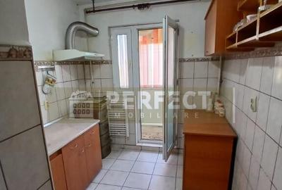 Ap.2 camere, Sos.Vestului, etaj 6,DECOMANDAT,pret 56.000 euro - 3