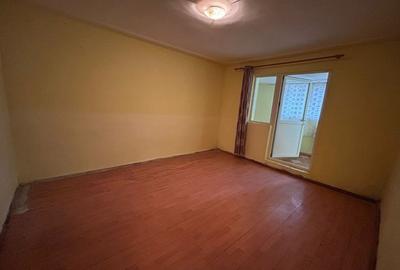 Garsoniera decomandata 35mp, zona Viziru 1 Parter cu balcon - 3