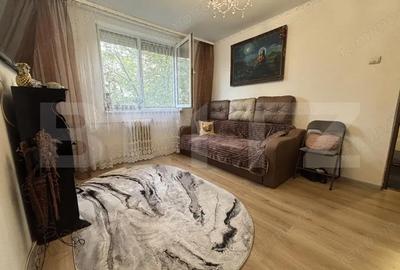 Apartament cu 2 camere semidecomandat în Rogerius