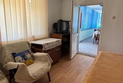Casă cu 3 camere cu Teren 2045 Mp în Tătulești - 4