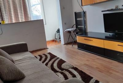 Apartament 3 camere de inchiriat – Zona Salvare - 1