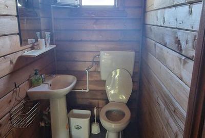 Casă cu 4 camere cu Teren 500 Mp în Corbu - 1