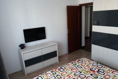Apartament cu 3 camere decomandat în Uiasca - 3