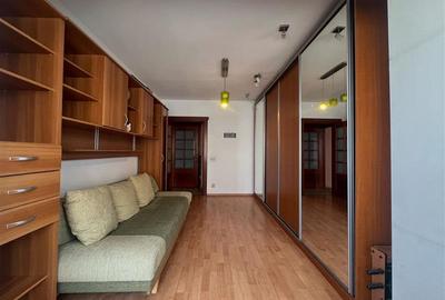 Apartament cu 3 camere decomandat în Păcurari - 13