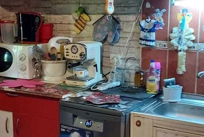 Casă cu 3 camere în Perieți - 1