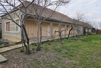 Casă cu 3 camere în Cheșereu - 6