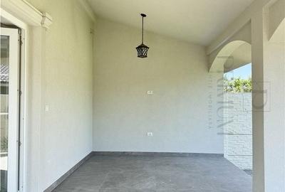 Casă cu 5 camere cu Teren 330 Mp în Giroc - 15