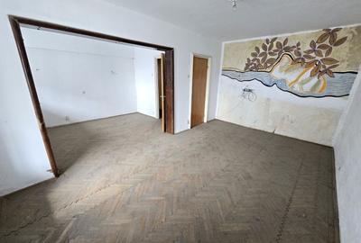 Apartament cu 3 camere decomandat în Pantelimon - 2