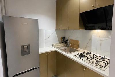 Garsonieră decomandată în Central - 2