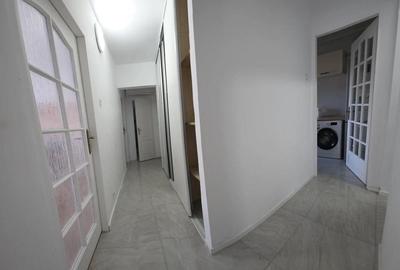Apartament cu 3 camere decomandat în Central - 1