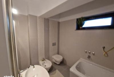 Apartament cu 4 camere în Central - 9