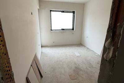 Apartament cu 2 camere în Ipotești - 4