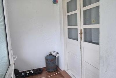 Casă cu 3 camere cu Teren 248 Mp în Lazu - 3