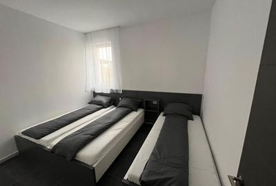 Casă cu 2 camere cu Teren 250 Mp în Central - 2