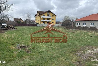 Teren de 1401 mp, în Central - 6